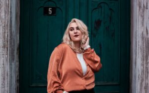 Photo plus size styling